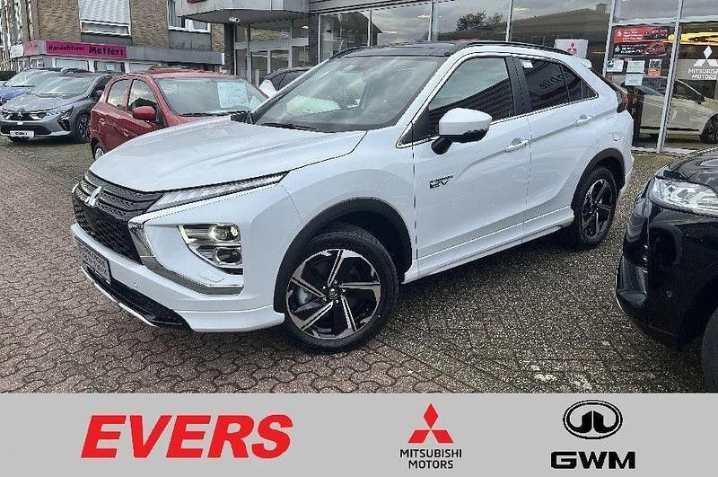 Weiß Gebraucht 2024 Mitsubishi Eclipse Cross Top SUV | 31.930 € (Teuer) - Bild 1/4