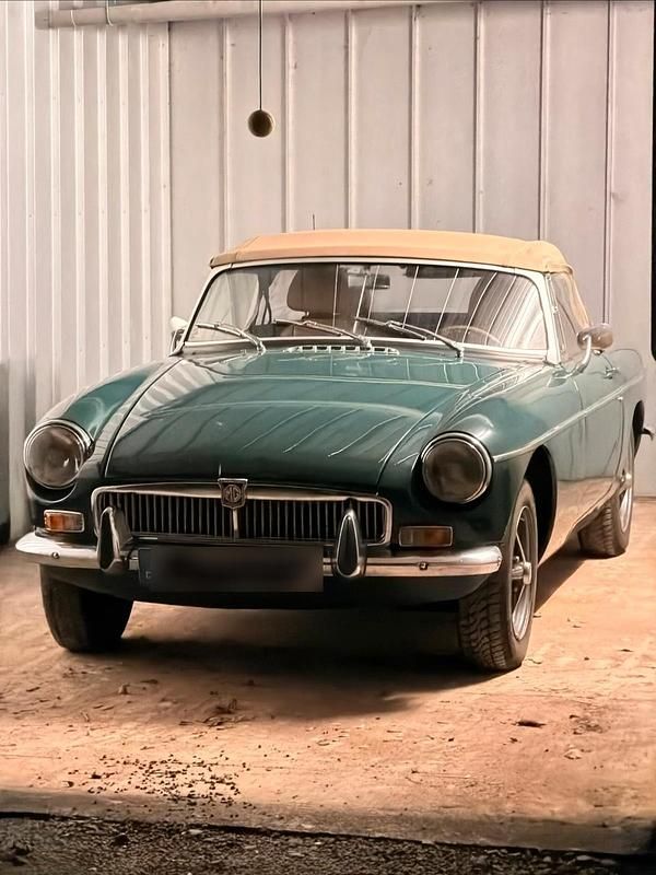 Gebraucht MG B 96 PS (70 kW) 1971 Grün Cabrio