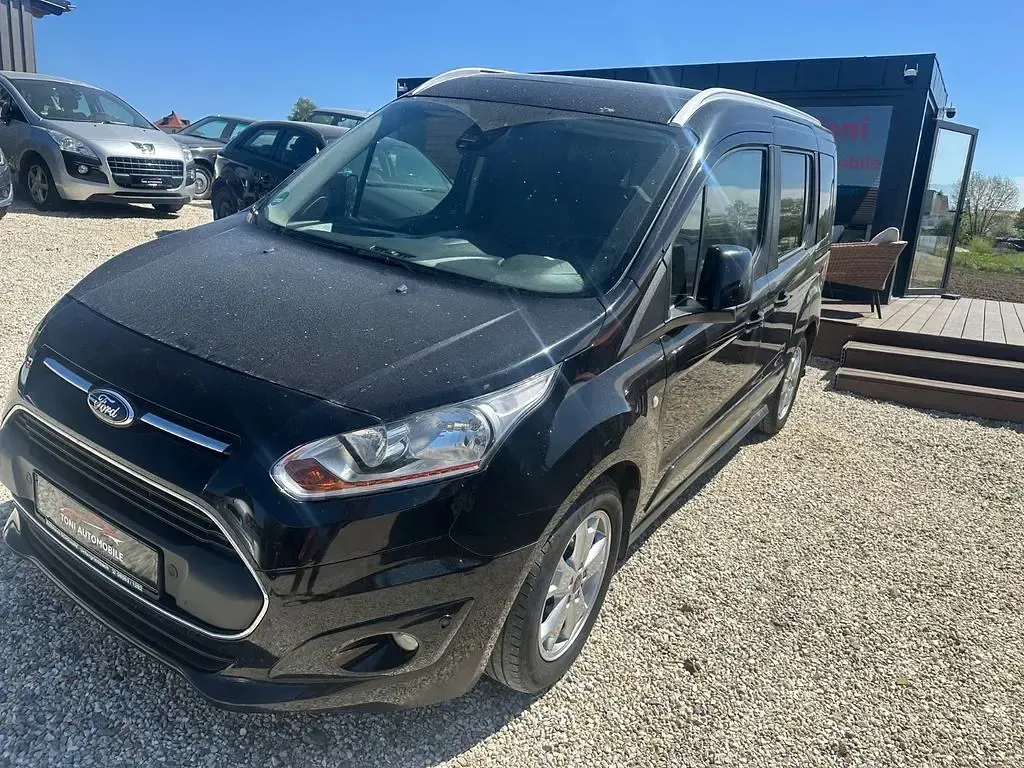 Gebraucht Ford Tourneo Connect Titanium 116 PS (85 kW) 2015 Schwarz Van / Kleinbus