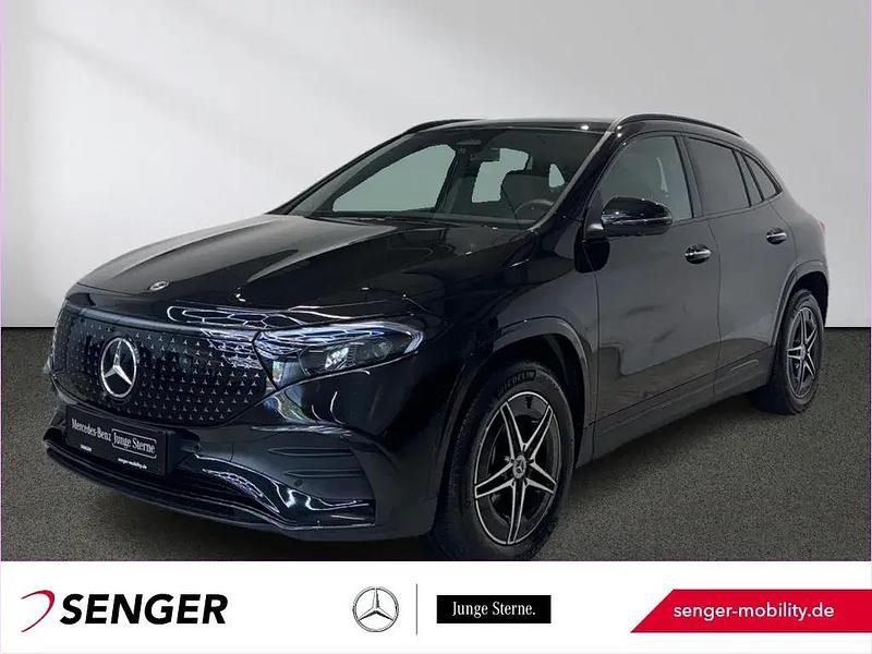Schwarz Gebraucht 2024 Mercedes EQA350 AMG line SUV | 41.880 € - Bild 1/1