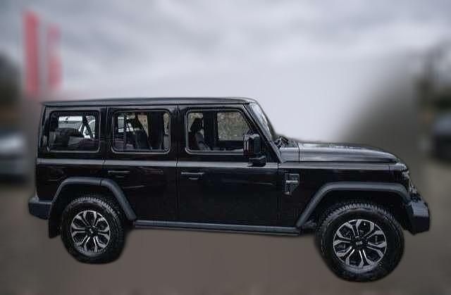 Neu BAW 212 166 PS (122 kW) 2026 Schwarz metallic