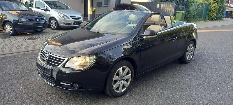 Schwarz Gebraucht 2007 VW Eos Cabrio | 2.490 € (Fairer Preis) - Bild 1/4