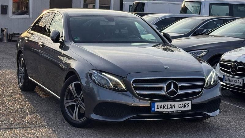 Gebraucht Mercedes E200 Avantgarde 184 PS (135 kW) 2018 Grau Limousine