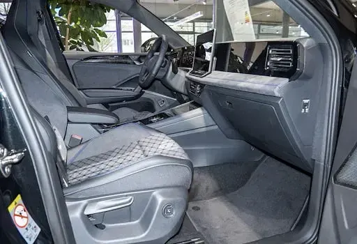 Neu VW Tiguan R-line 204 PS (150 kW) 2026 Schwarz SUV
