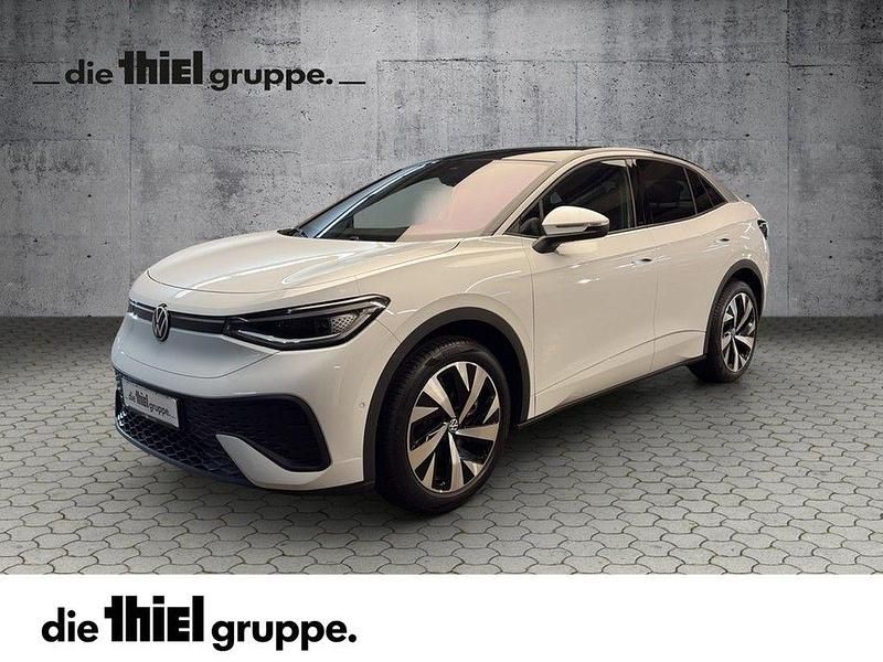 Neu VW ID.5 Pro 210 kW (286 PS) 2026 Gletscherweiß metallic schwarz SUV