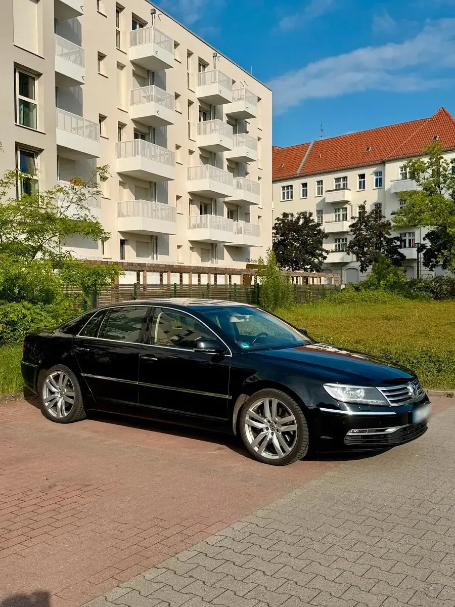 Gebraucht VW Phaeton 239 PS (175 kW) 2012 Schwarz Limousine