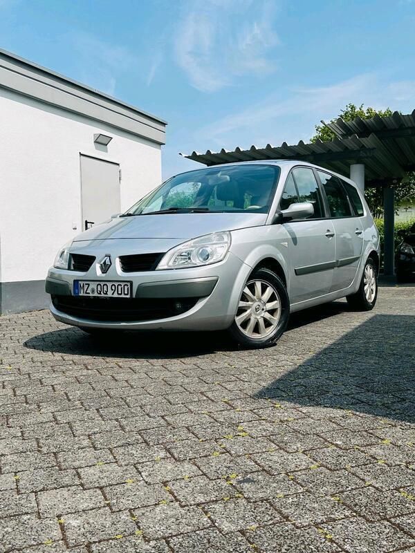 Silber Gebraucht 2008 Renault Scénic II Van / Kleinbus | 4.200 € - Bild 1/4