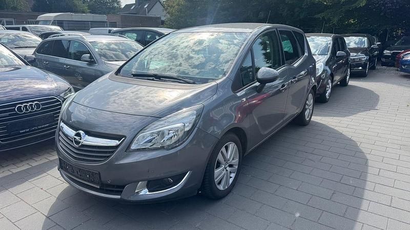 Grau Gebraucht 2015 Opel Meriva Style Van / Kleinbus | 4.950 € (Superpreis) - Bild 1/4