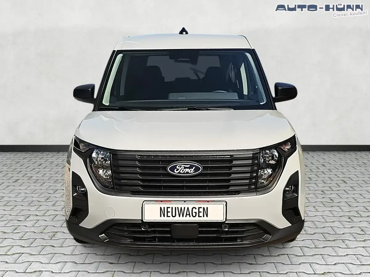 Neu Ford Tourneo Courier Trend 125 PS (91 kW) 2026 Cactus grey Van / Kleinbus