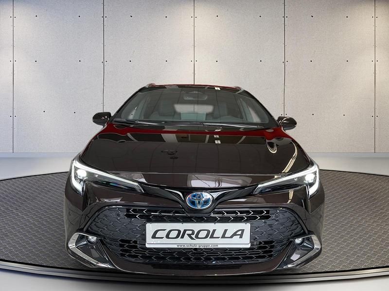 Gebraucht Toyota Corolla Team 196 PS (144 kW) 2023 Phantombraun metallic Kombi