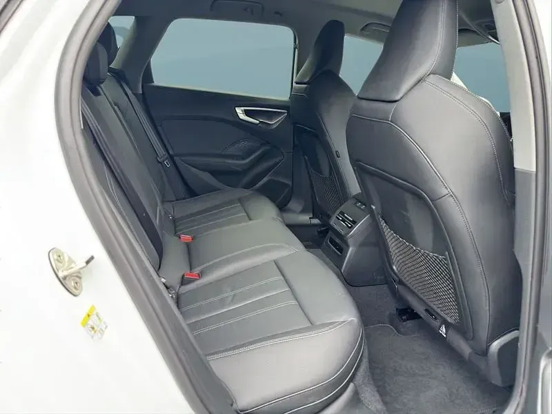Gebraucht Audi A5 204 PS (150 kW) 2025 Weiß Kombi