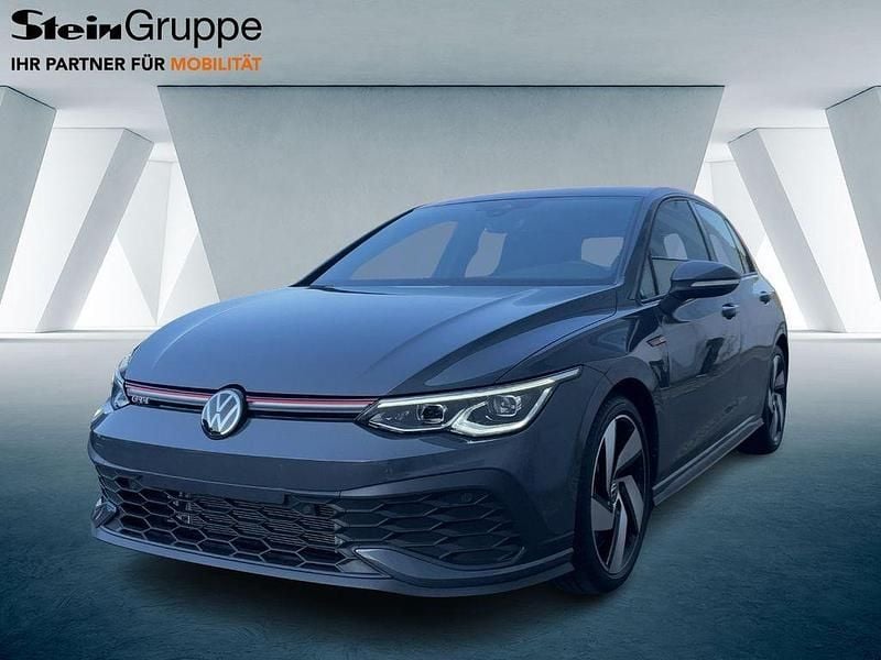Grau Gebraucht 2024 VW Golf VIII GTI Limousine | 35.680 € (Guter Preis) - Bild 1/4