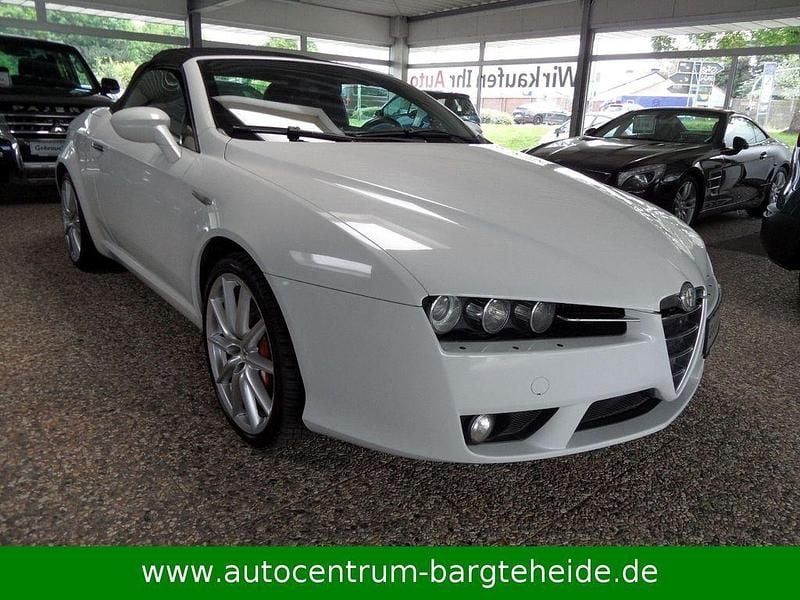 Gebraucht Alfa Romeo Spider Exclusive 200 PS (147 kW) 2010 Weiß Cabrio