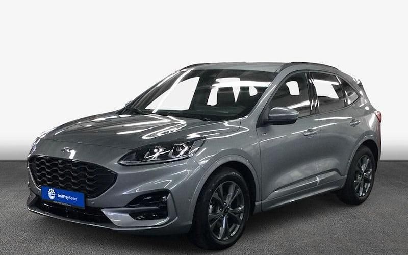 Gebraucht Ford Kuga ST-Line 120 PS (88 kW) 2024 Solar silver metallic SUV