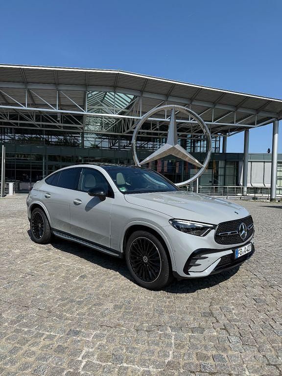 Gebraucht Mercedes GLC450 AMG 367 PS (269 kW) 2025 Grau Coupé