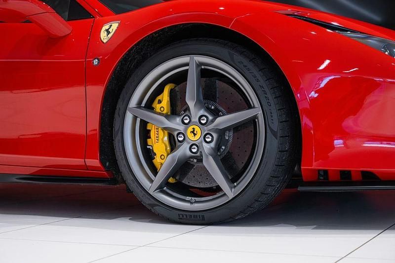 Gebraucht Ferrari F8 721 PS (530 kW) 2020 Rot