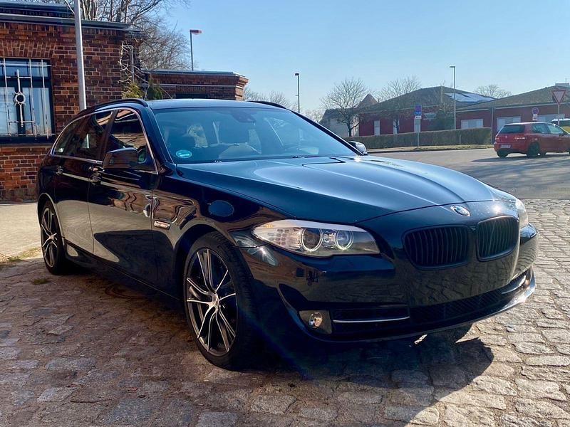 Gebraucht BMW 535 313 PS (230 kW) 2011 Schwarz Kombi
