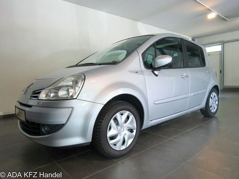 Grau Gebraucht 2012 Renault Modus Night&Day Van / Kleinbus | 4.490 € (Fairer Preis) - Bild 1/4