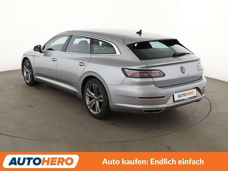Gebraucht VW Arteon Elegance 200 PS (147 kW) 2021 Pyrit silber Kombi