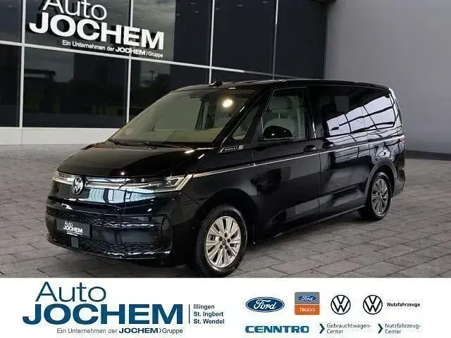 Używany VW T7 Style 150 KM (110 kW) 2025 Czarny Van