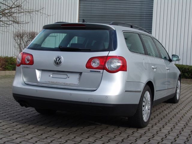 Gebraucht VW Passat Comfortline 110 PS (80 kW) 2009 Silber metallic Kombi