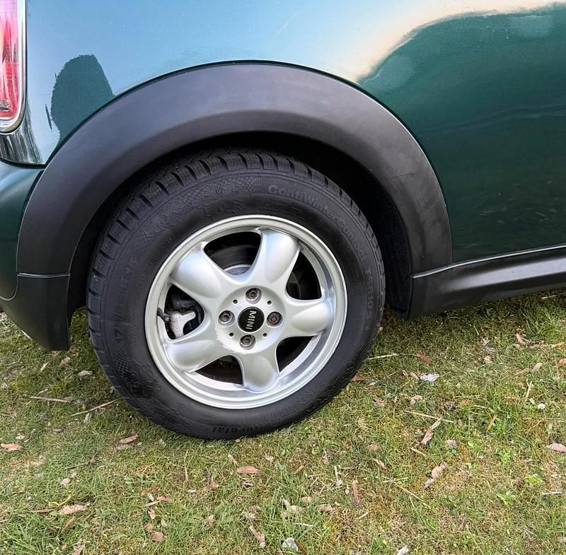 Second-hand Mini ONE 95 CP (69 kW) 2008 Verde Hatchback