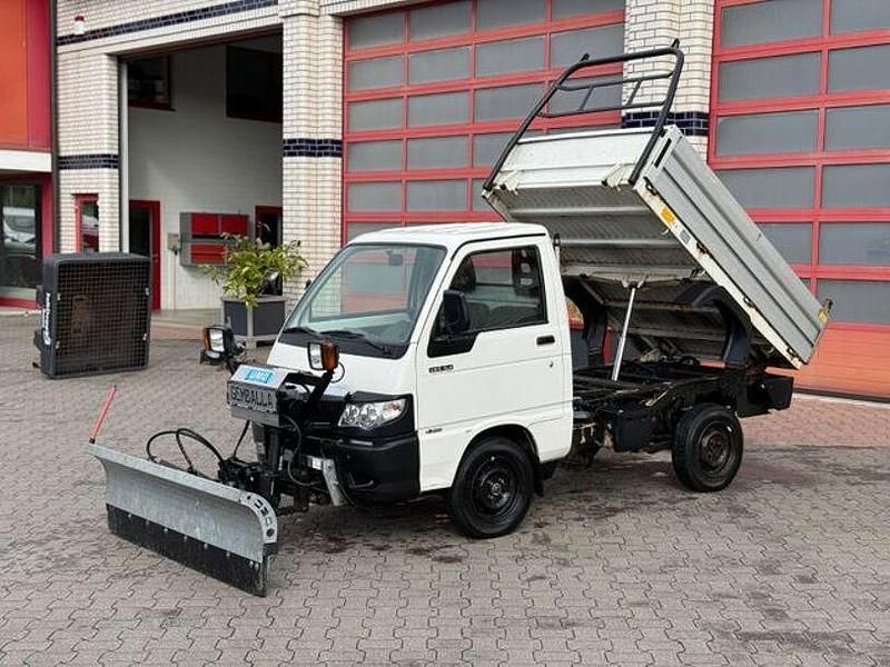 Weiss Gebraucht 2018 Piaggio Porter | 15.850 € - Bild 1/4