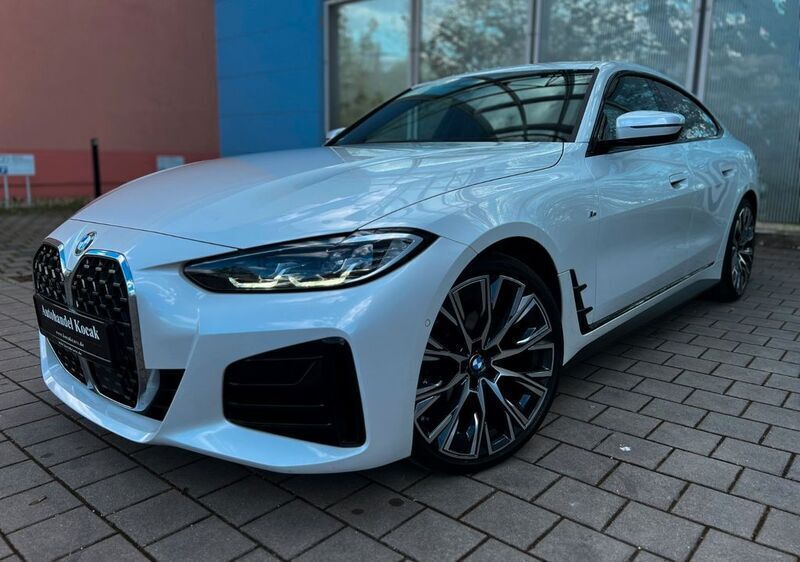Weiß Gebraucht 2023 BMW 420 Gran Coupé M Sport Coupé | 42.790 € (Fairer Preis) - Bild 1/4