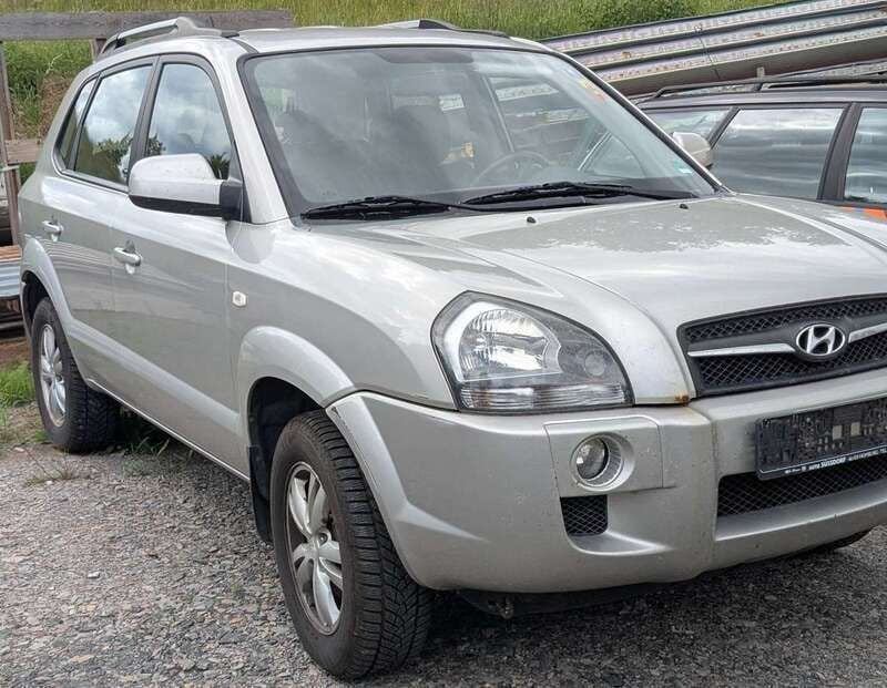 Silber Gebraucht 2010 Hyundai Tucson Edition+ SUV | 2.800 € (Guter Preis) - Bild 1/4