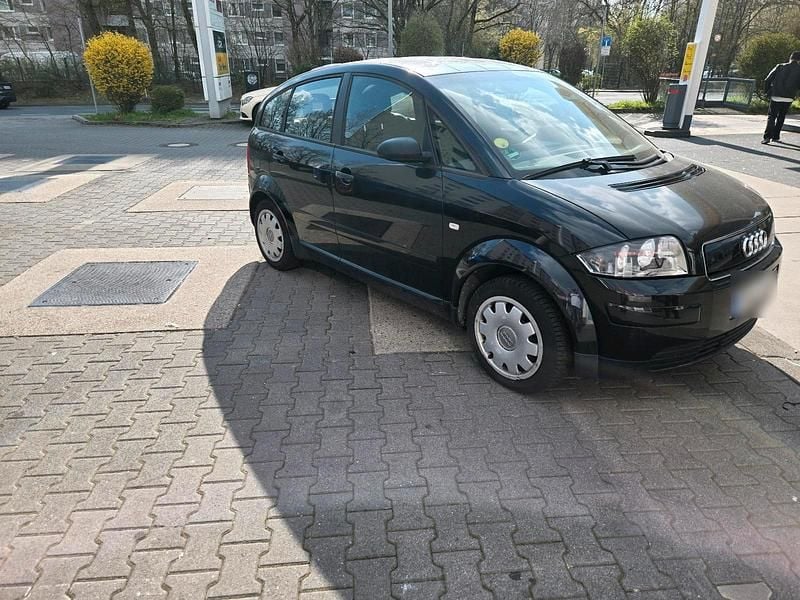 Gebraucht Audi A2 75 PS (55 kW) 2001 Schwarz Kleinwagen