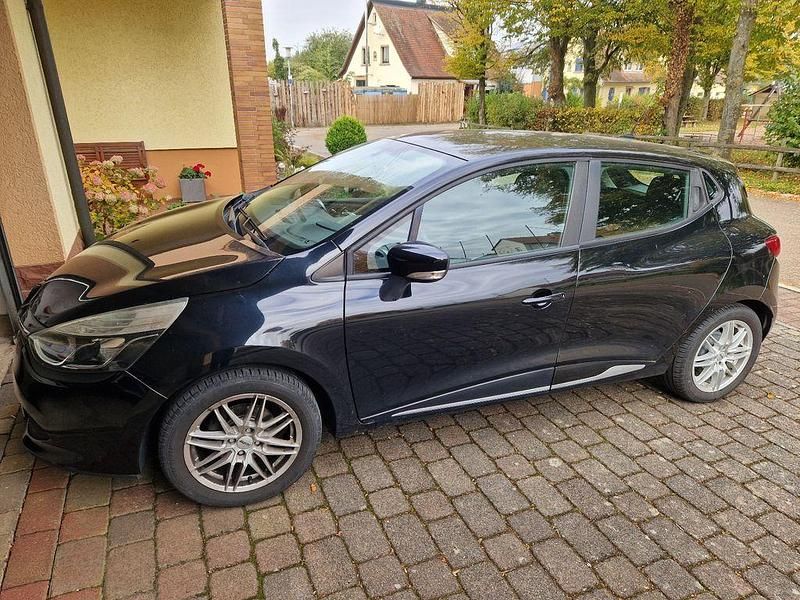 Gebraucht Renault Clio IV Dynamique 90 PS (66 kW) 2012 Schwarz Limousine