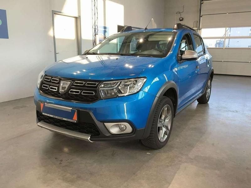 Blau Gebraucht 2020 Dacia Sandero Anniversary Limousine | 9.800 € (Fairer Preis) - Bild 1/4