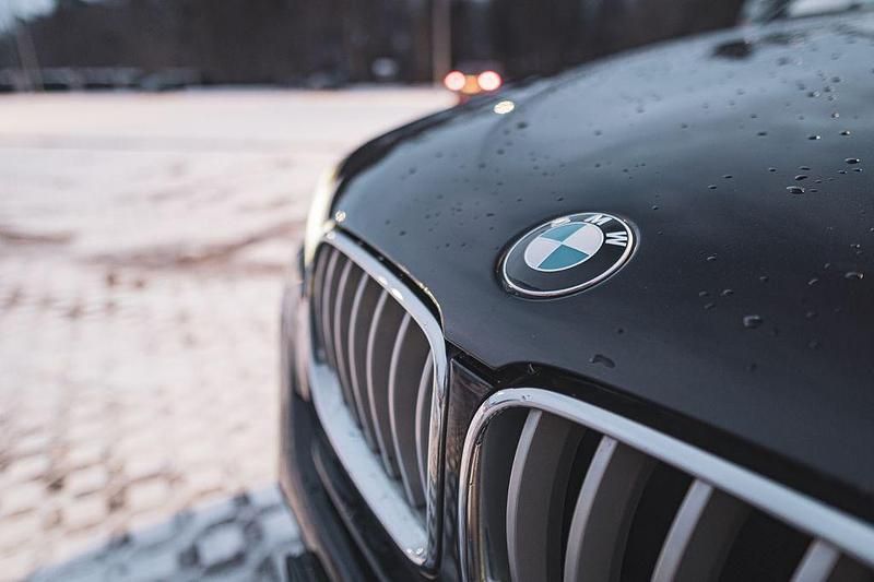 Second-hand BMW X4 190 CP (139 kW) 2015 Maro SUV