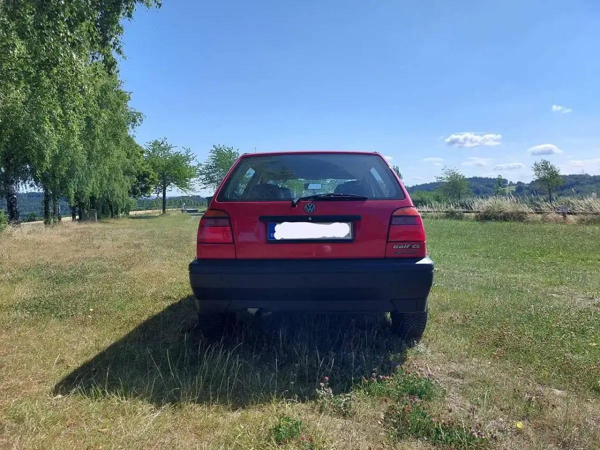 Brugt VW Golf III 75 HK (55 kW) 1994 Rød Sedan