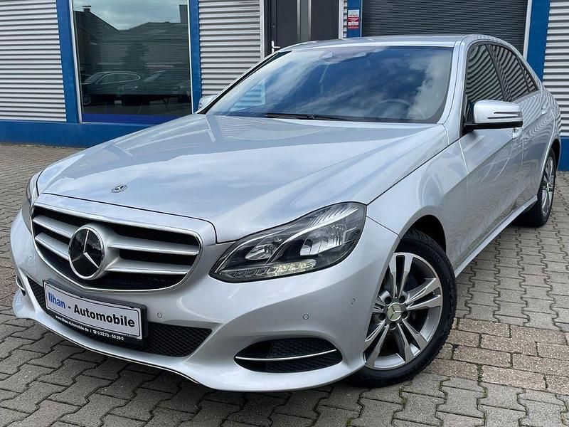 Second-hand Mercedes E250 211 CP (155 kW) 2013 Argintiu Berlinǎ