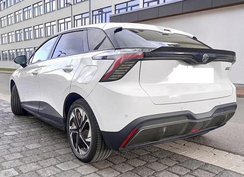 Gebraucht MG MG4 EV 147 kW (200 PS) 2022 Weiß Kleinwagen