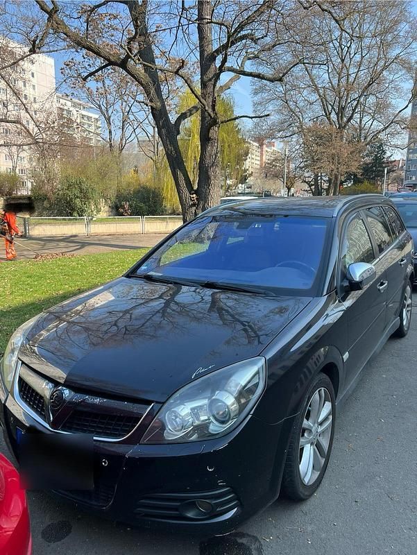 Gebraucht Opel Vectra 150 PS (110 kW) 2008 Schwarz Kombi