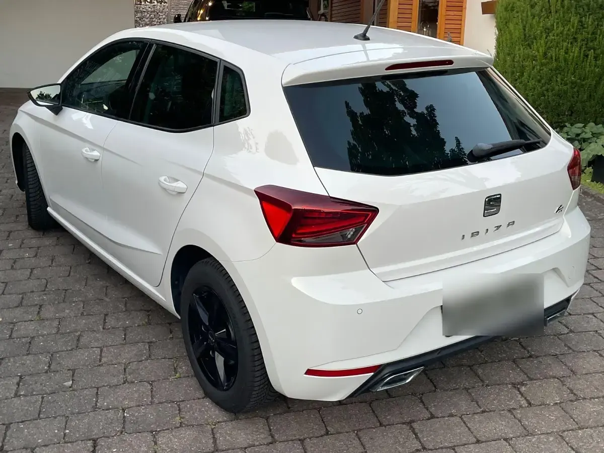 Gebraucht Seat Ibiza FR 95 PS (69 kW) 2019 Weiß Kleinwagen
