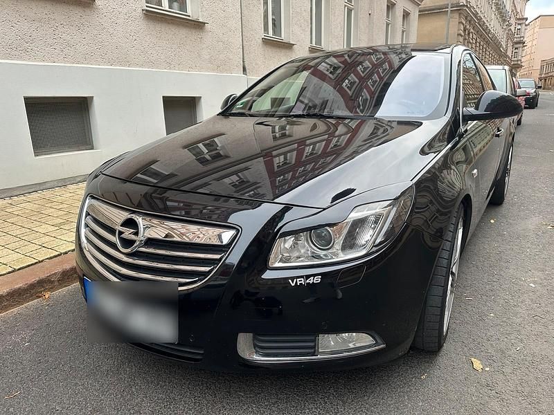 Schwarz Gebraucht 2009 Opel Insignia Limousine | 5.499 € - Bild 1/4
