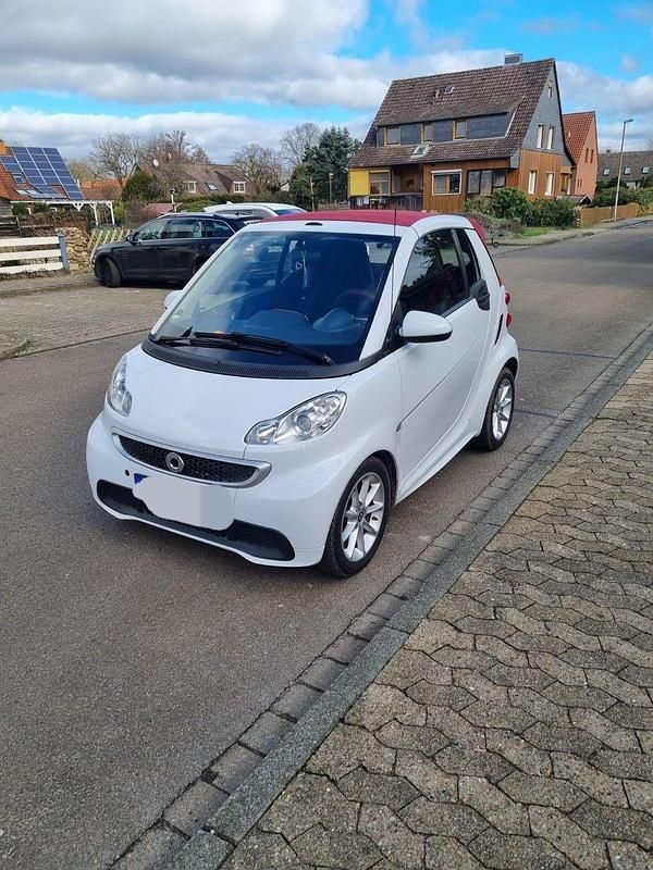 Weiß Gebraucht 2014 Smart ForTwo Coupé Pulse Cabrio | 5.999 € (Fairer Preis) - Bild 1/4