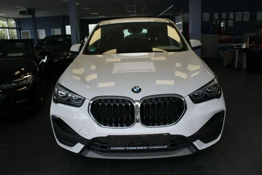Gebraucht BMW X1 Advantage 150 PS (110 kW) 2022 Alpinweiß uni SUV