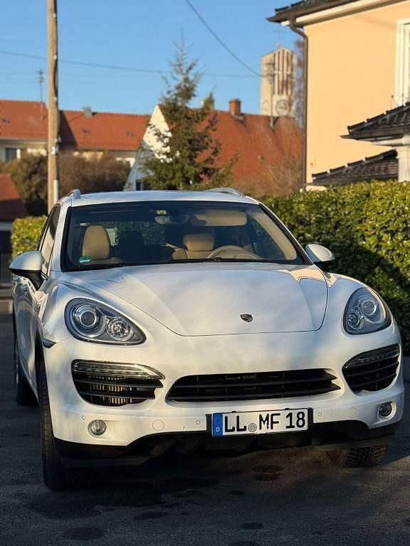 Gebraucht Porsche Cayenne S 385 PS (283 kW) 2014 Weiß SUV