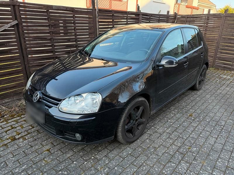 Gebraucht VW Golf V 102 PS (75 kW) 2008 Schwarz Kleinwagen