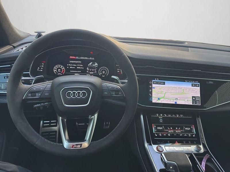 Gebraucht Audi RS Q8 Advanced Plus 641 PS (471 kW) 2025 Mythosschwarz metallic SUV