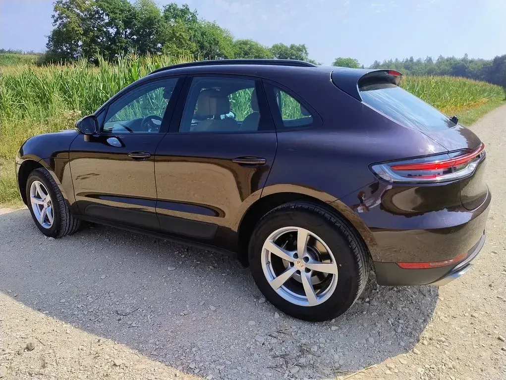 Gebraucht Porsche Macan 245 PS (180 kW) 2021 Braun SUV