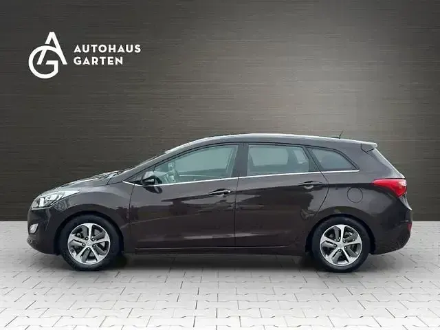 Gebraucht Hyundai i30 135 PS (99 kW) 2017 Andere Limousine