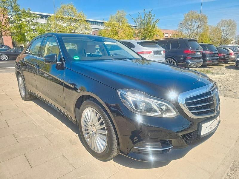Gebraucht Mercedes E250 211 PS (155 kW) 2013 Schwarz Limousine