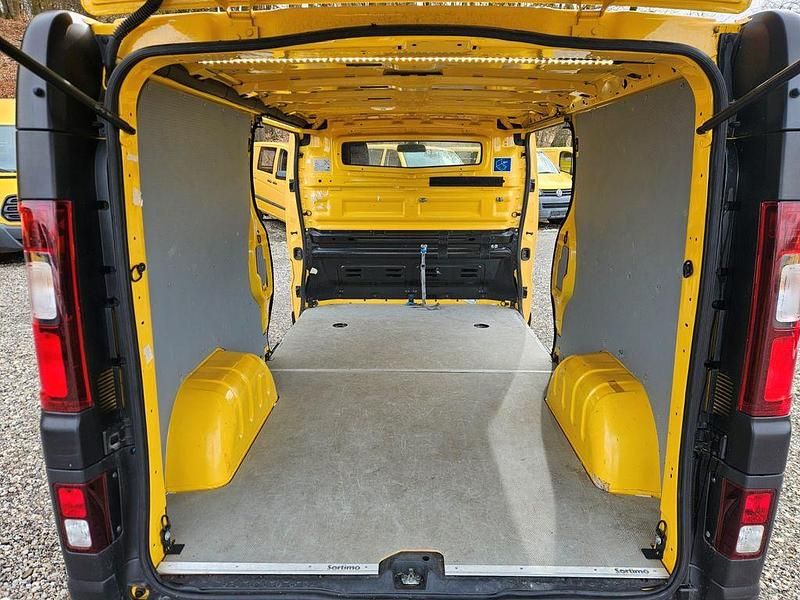 Gebraucht Renault Trafic 120 PS (88 kW) 2020 Gelb Van / Kleinbus