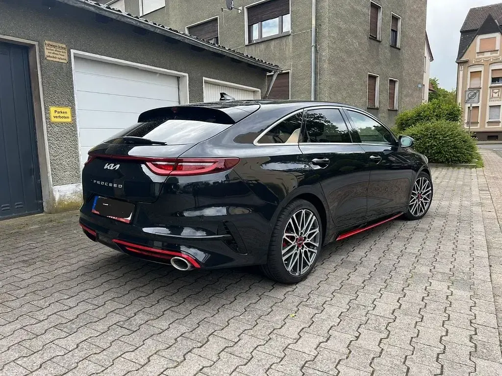 Gebraucht Kia ProCeed GT 204 PS (150 kW) 2022 Schwarz Kombi