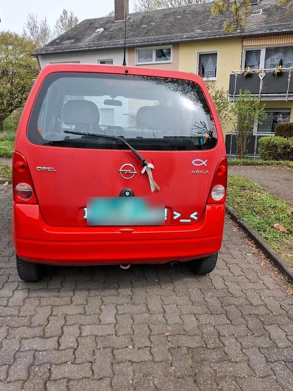 Usata Opel Agila 2001 Rosso Monovolume